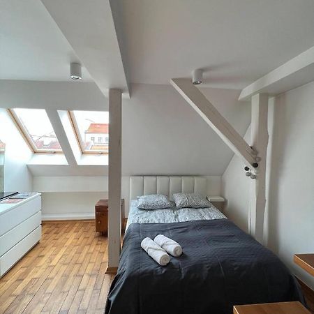 Old Town Piwna Apartment Варшава Екстер'єр фото